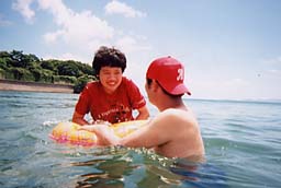 ���X�ƊC�����A�G���N�K���̃T�|�[�g